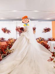 -艾朵婚纱