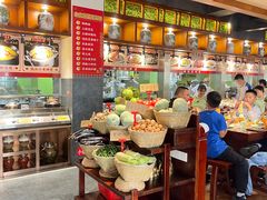 -六合居·明厨亮灶餐厅(成双大道店)