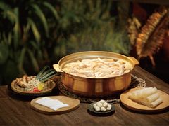 -润园四季椰子鸡火锅(海上世界店)