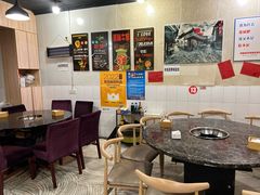 -鸿顺老铁锅美蛙鱼府(解放碑店)