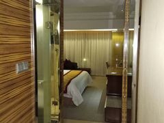 -岳阳阿波罗御庭酒店