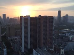 -华强广场酒店-椰香高空自助餐厅