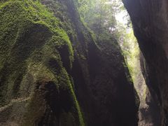 -龙水峡地缝景区