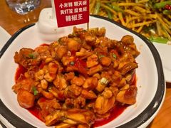 -莲餐厅·湖北菜·潜江小龙虾店(愚园路店)
