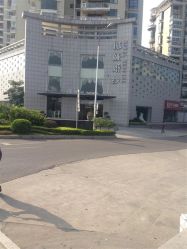 点击看大图 -挪娅婚纱摄影皇家会所