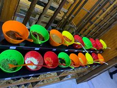 -果松木炭酸菜铜火锅·外婆参鸡汤