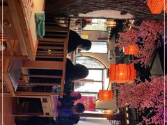 -荷塘秋月·本帮江浙菜(国权路店)