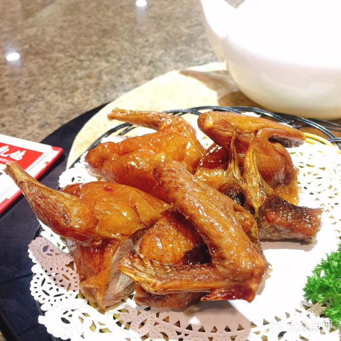 燕锅中山石岐乳鸽专门店(江燕路店-红烧乳鸽图片-广州美食-大众点评