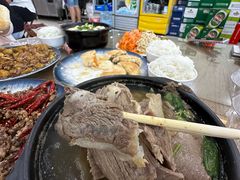 -许家黄土高坡砂锅总店