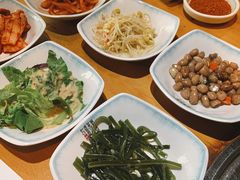 -唯成•韩国炭火烤肉 유성고기