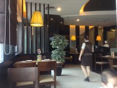 大堂-必胜客(机场路店)