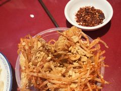 -谢老五跷脚牛肉·非遗传承店