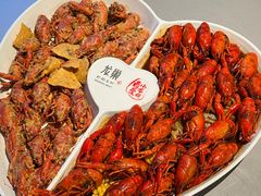 -龙巢盱眙龙虾·牛蛙·烧烤宵夜(八卦岭店)