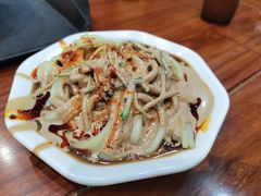 麻酱凉皮-马洪小炒泡馍馆(钟楼回民街店)