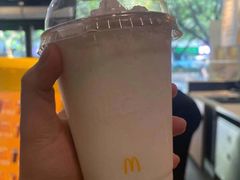 特浓奶香雪冰-麦当劳(宝山大厦店)