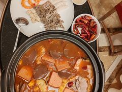 -品海楼·大连海胆锅贴馆(东港店)