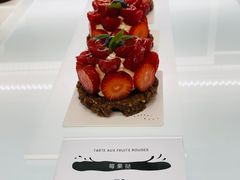 -潮一不贰·法式甜品·生日蛋糕·西式简餐(外滩店)