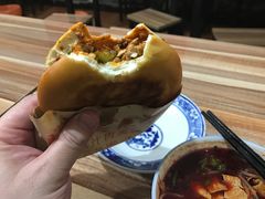 -老字号杨坡红油米线腊汁肉夹馍(东四道巷店)