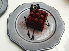 -RGF(巨鹿路店)