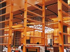 大堂-稻香酒家·34年老字号·港式粤菜(汉街店)