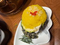 版纳波萝饭-老滇山寨•云南特色菜•地方菜•民族风情歌舞表演(金碧店)
