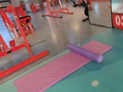 -KingBull私教健身&格斗订制(龙井商业中心店)