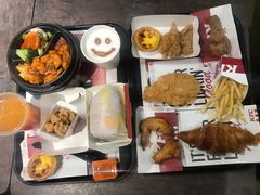 妈咪生日却只能躲外面和狗肉吃K鸡鸡-肯德基(孝陵卫地铁站店)