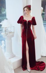 -艾米丽婚纱礼服