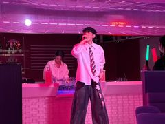 -海底捞火锅(杭州庆春路夜宵主题店)