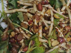 -云海肴·汽锅鸡·云南菜(天山百盛优客店)