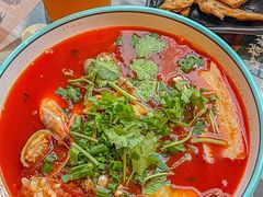 -何记花甲(海岸城旗舰店)