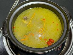 -野菌皇海景野生菌火锅(滨海大道店)