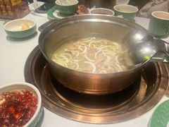 -润园四季椰子鸡火锅(卓越INTOWN店)