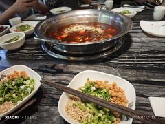 -老船舫·现做活鲜鱼馆(东郊记忆店)