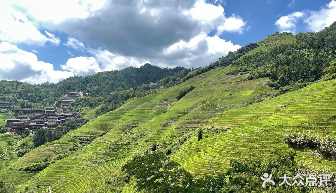 饮住香浓噶咖啡，食下地道噶桂林米粉真系爽爆