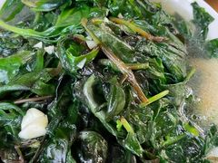 -芦茨金富饭庄·25年老字号·专做稻草鸡