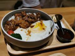 新竹红烧软骨饭-TAIWAN·潭子茶屋