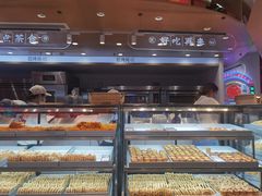 面包甜点陈列柜-吴越糕享(常熟万达店)