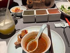 -左庭右院鲜牛肉火锅黑金店(陆家嘴中心店)