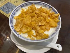 双皮奶加薄脆-仁信老铺甜品(北京路店)