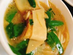 云南野生菌米线-南蛮子(进贤路店)