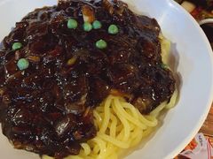 炸酱面-香港饭店0410(明洞店)