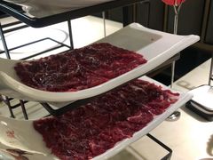 -左庭右院鲜牛肉火锅(浦江欢乐颂店)