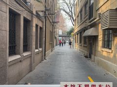 -上海市中医文献馆