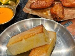 烤吐司-何妹湿辣牛肉·粤式烧烤砂煲(桂雅路店)