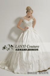 -LANYI COUTURE高级婚纱礼服改衣店