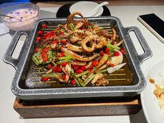 -湘鼎盛·大厨鲜炒湖南味(高新银泰店)