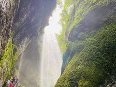 -龙水峡地缝景区