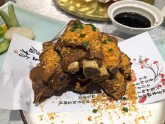 香辣脆皮猪手-海逸餐厅·象山海鲜