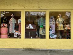 -恋物百货商店(华侨城店)